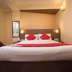 Oyo 18554 Doklam Retreat