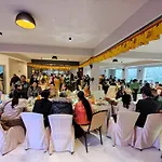 Maplewood Hotel & Spa