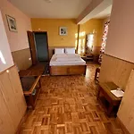 Alpine Guest House