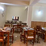 Hotel O Home Urvi Griham