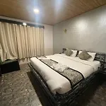 Gangtok Central Rooms
