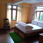 Alpine Guest House