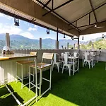 Cygnett Inn La Maison