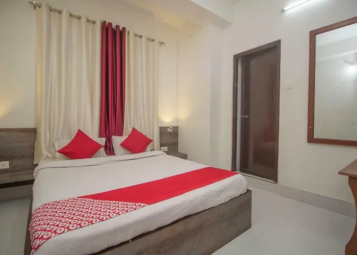 Oyo 38757 Hotel Red Panda