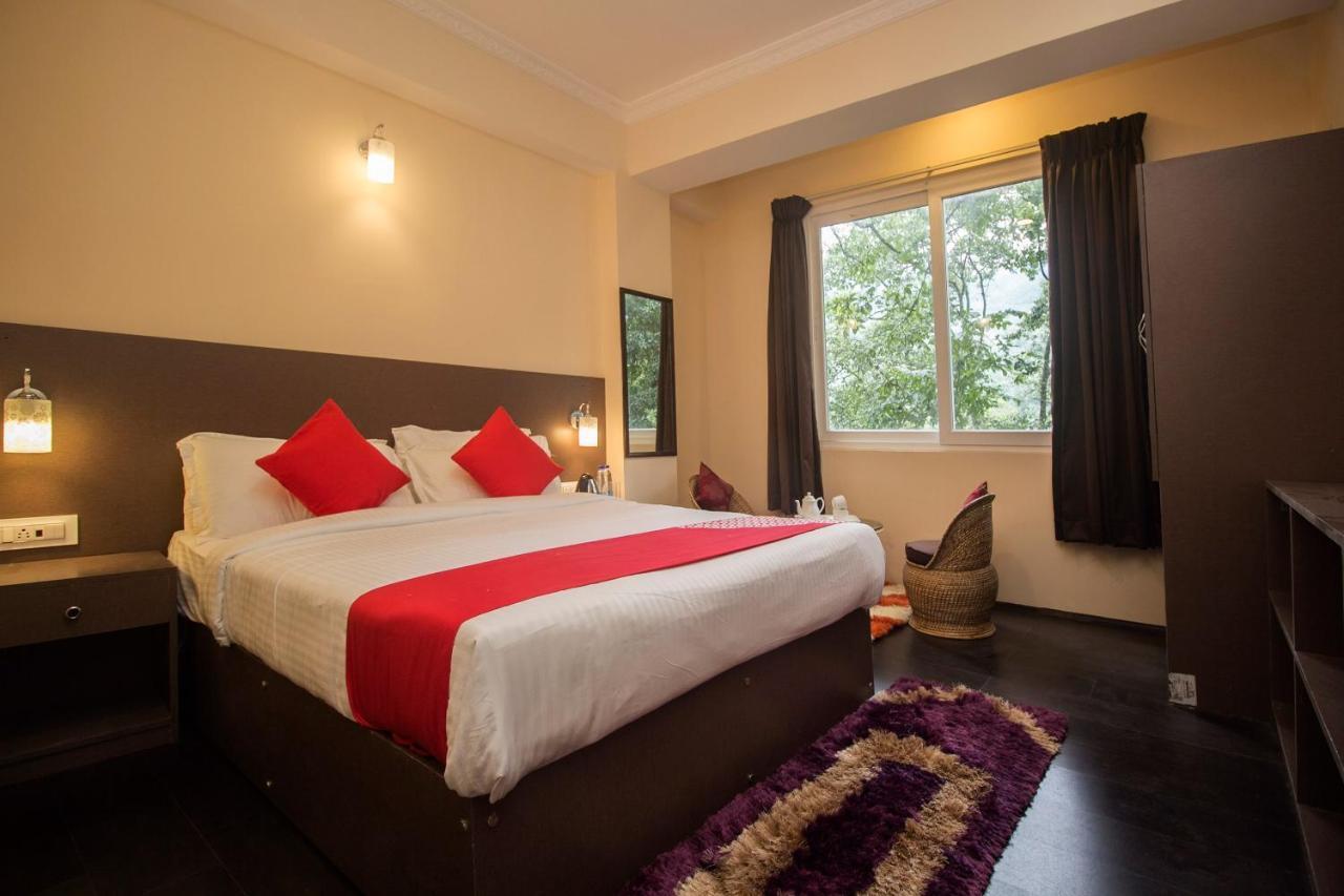 Oyo 18554 Doklam Retreat Gangtok
