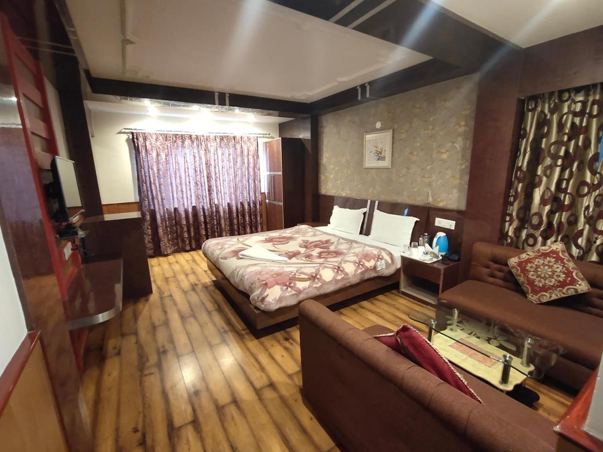 Hotel Berries 3*