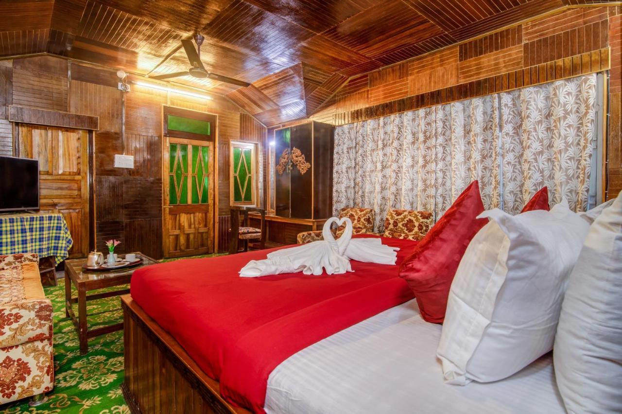 Montis Soyang Premium Heritage Hotel Gangtok
