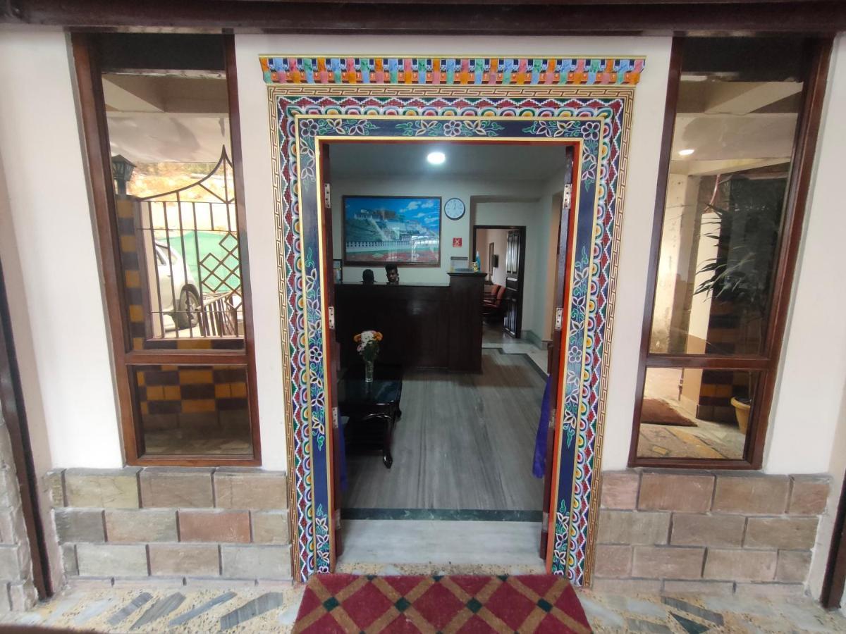 Keswani Group White Mountain - 200 Metres From Mg Marg Gangtok