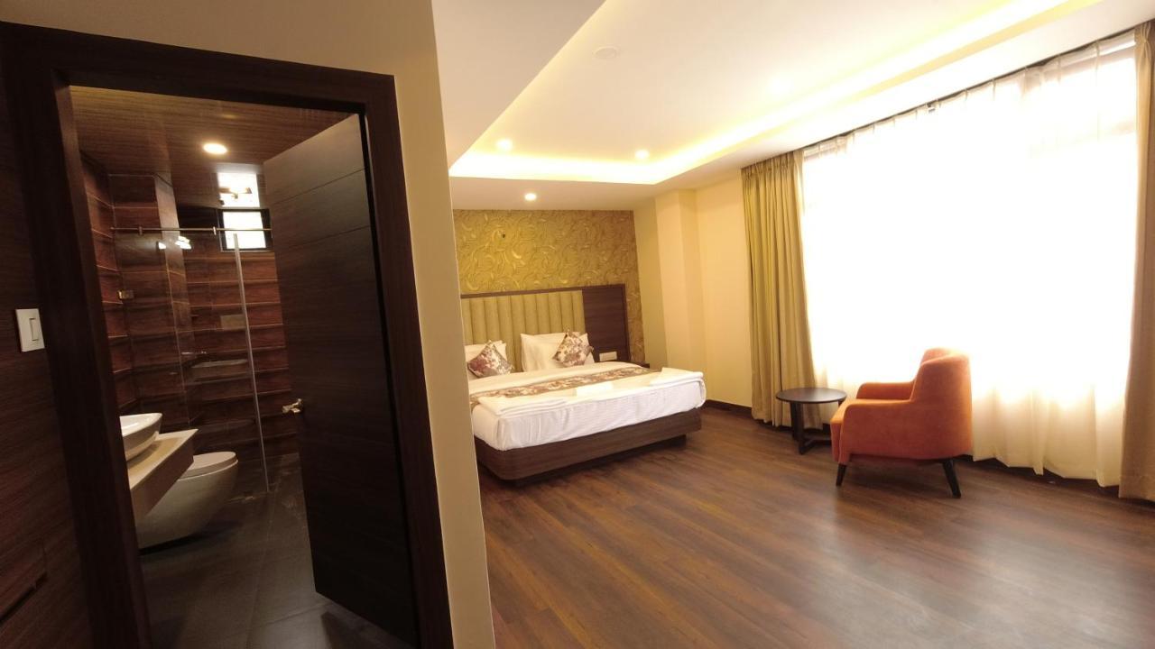 The Crown Inn Hotel 3*
