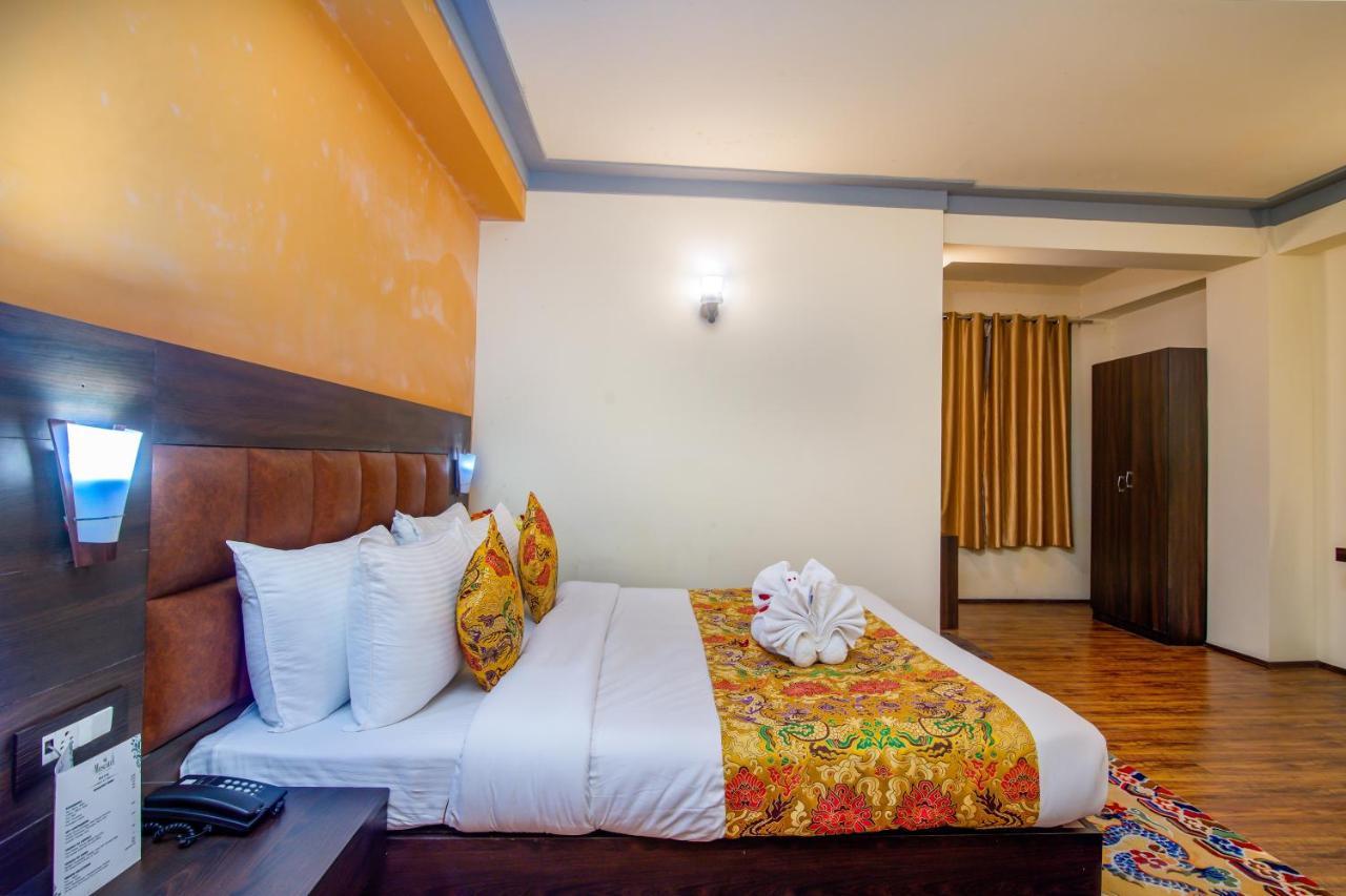 Muscatel Grand Silkroute - 300 Mts From Mg Marg Gangtok