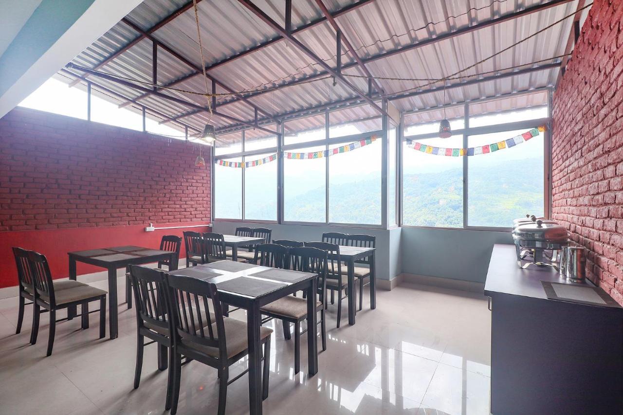 Hotel Fabhotel Kutighar Regency 3*