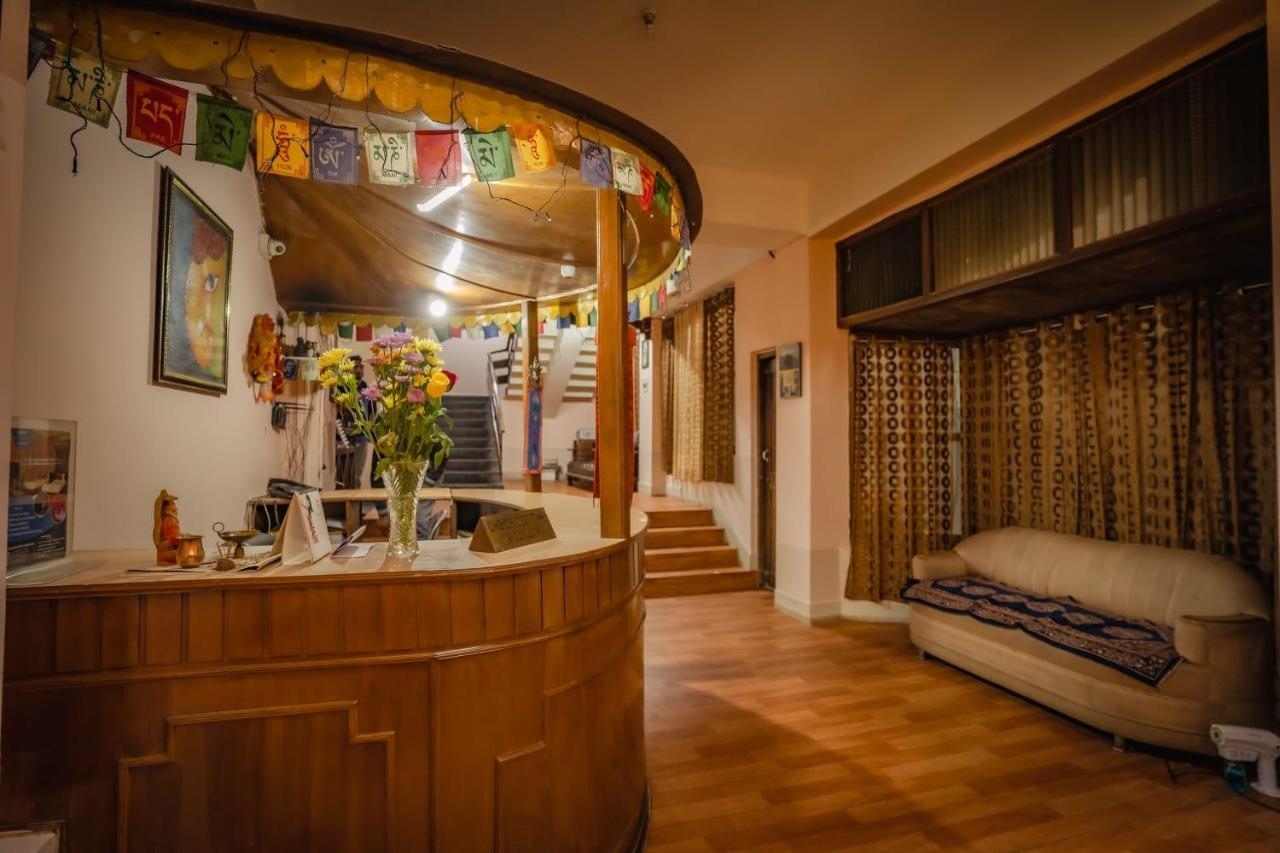 Yalung Retreat Hotel *