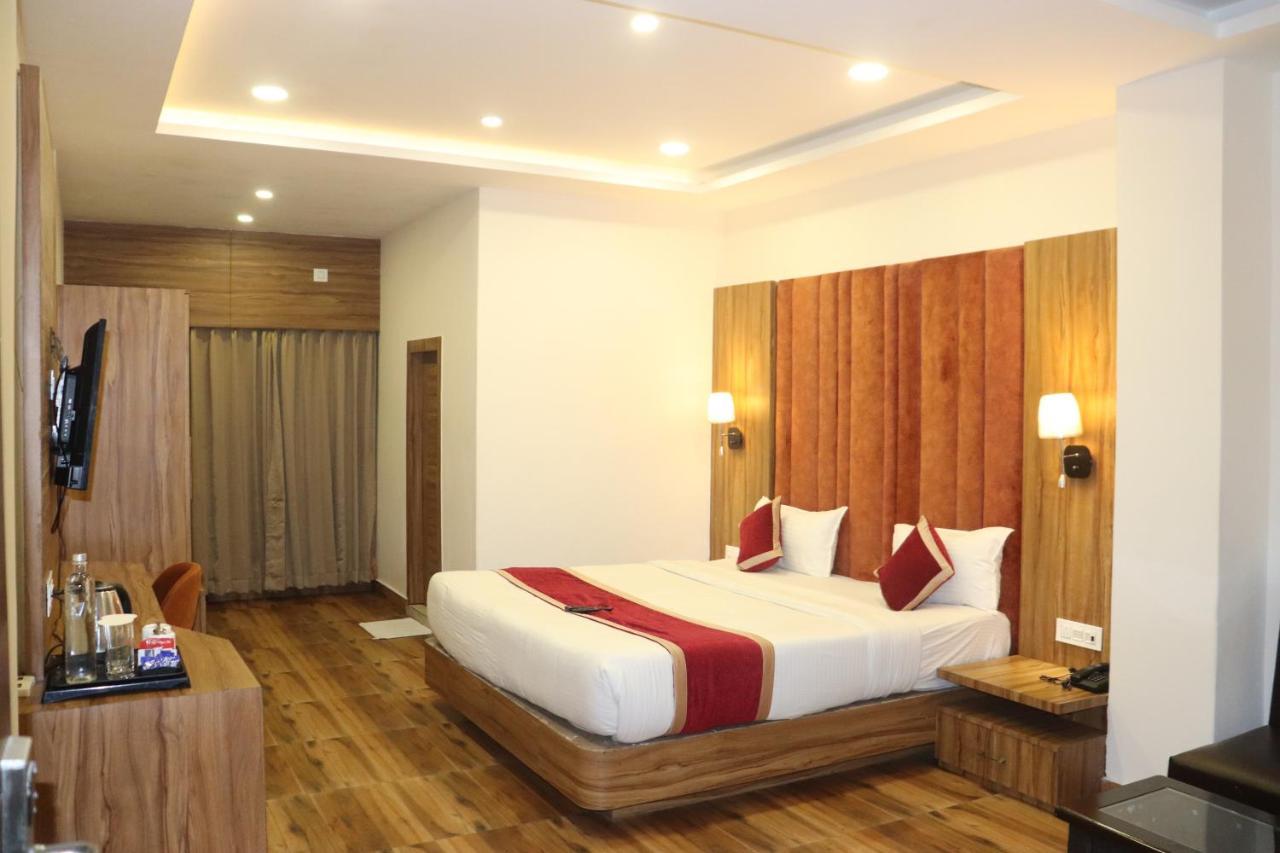 Hotel The Imperial & Gangtok