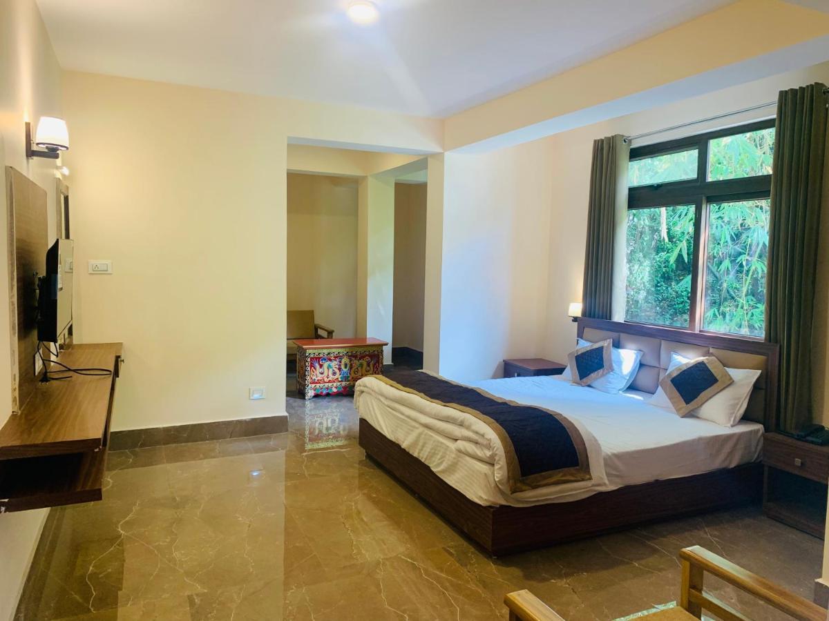 Yangkhyil Residency