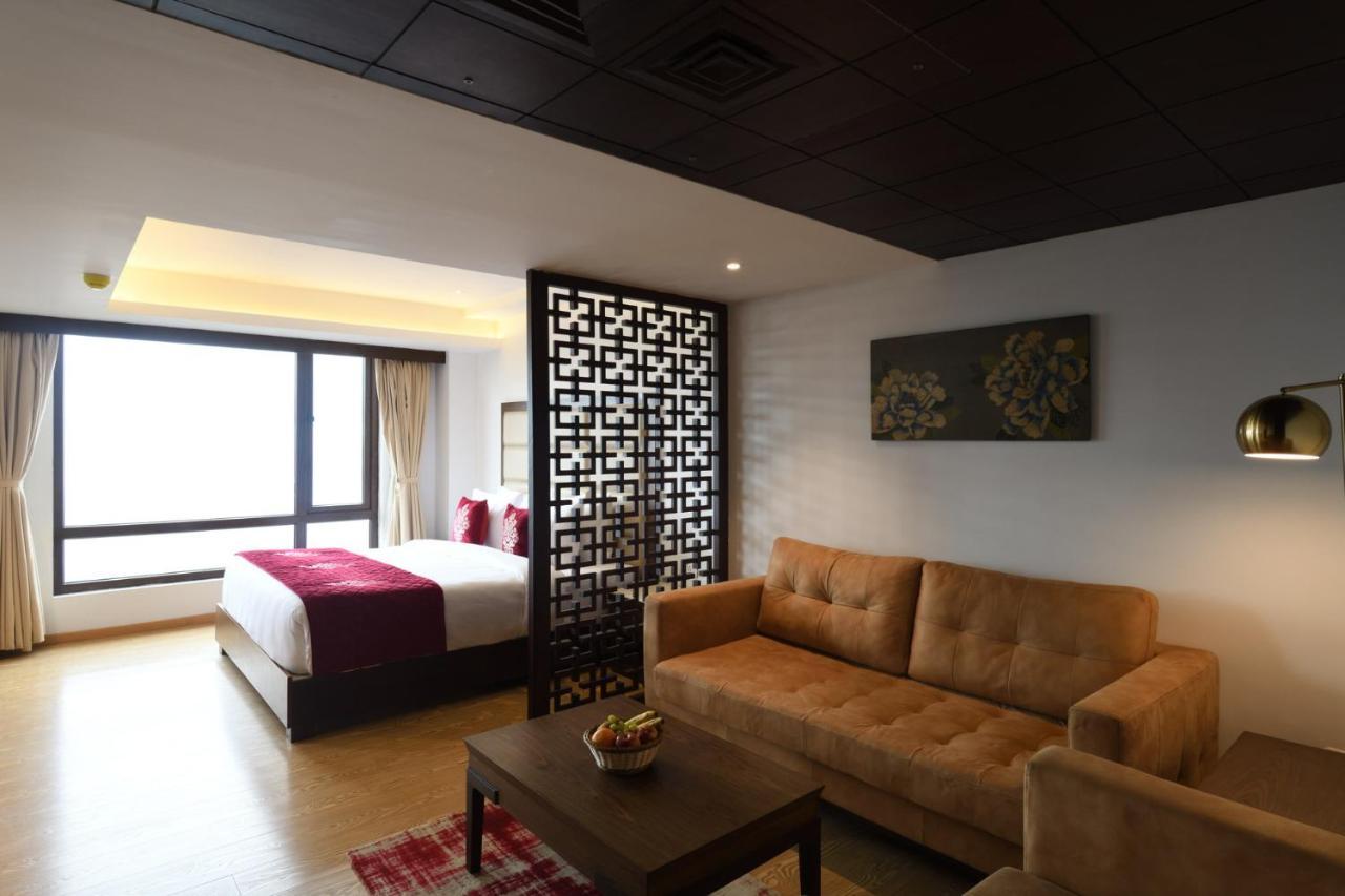 Ramada By Wyndham & Casino Golden Hotel 5*