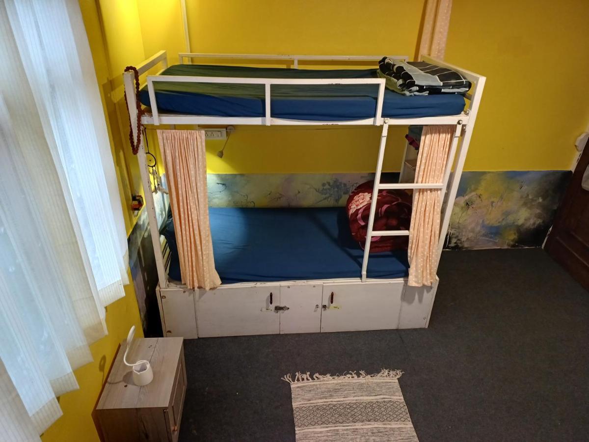 Tag Along 2 0 Hostel *