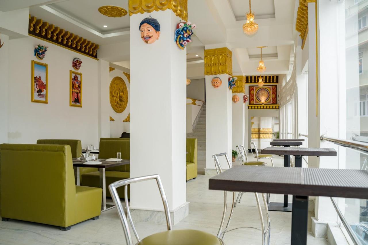 Royal Tara Hotel