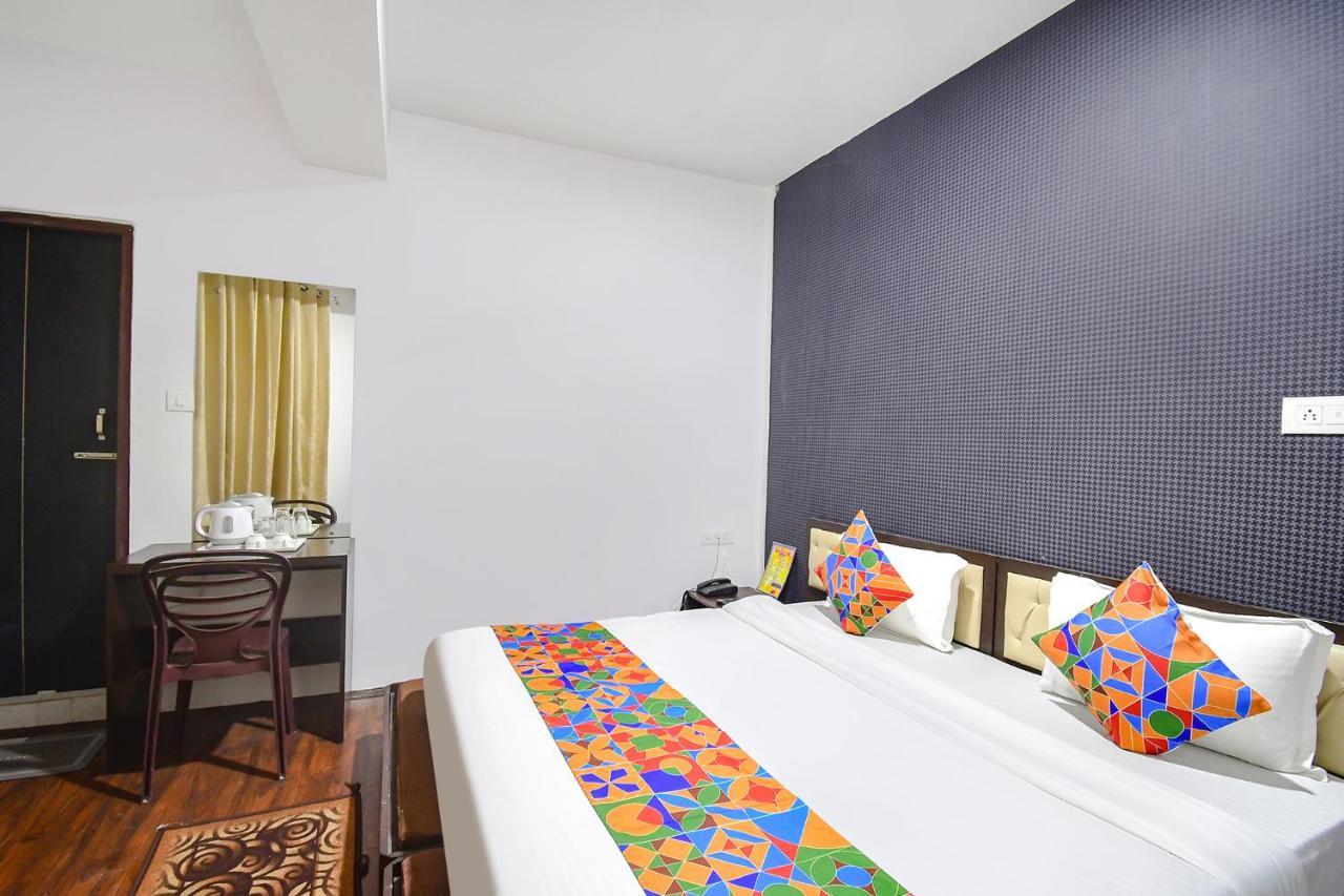 Fabhotel Snoopy 3*