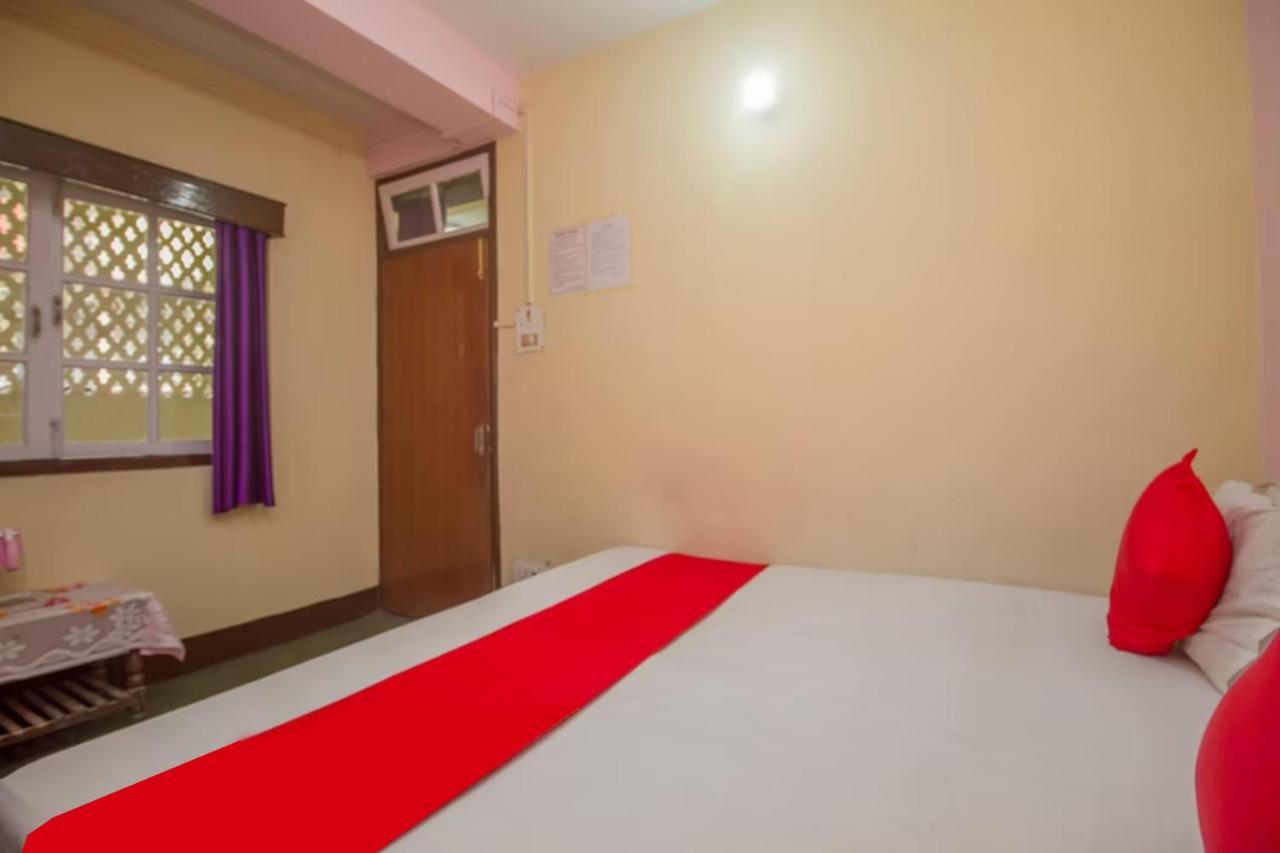 Goroomgo Siljong Hotel 3*