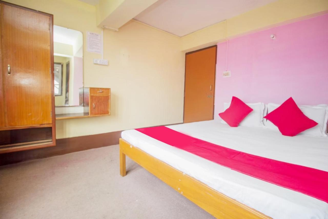 Hotel Goroomgo Siljong 3*