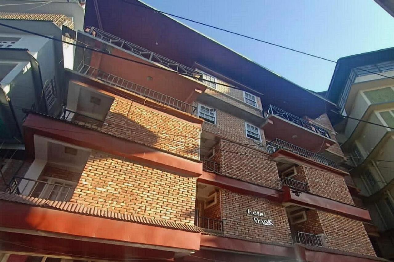 Oyo Polok Hotel