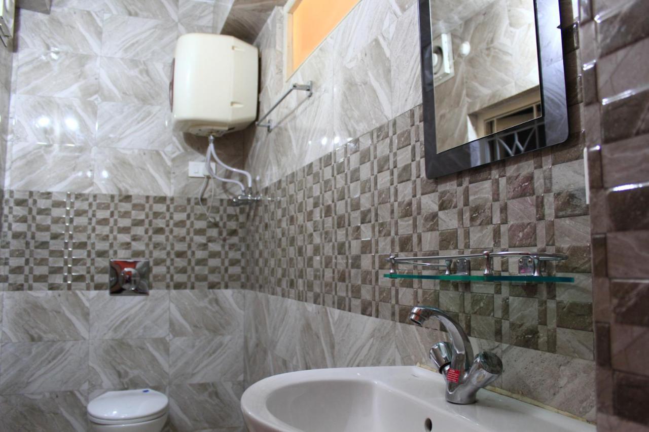 Dhe Kyi Khang By Magwave Hotels-100 Mts From Mg Marg