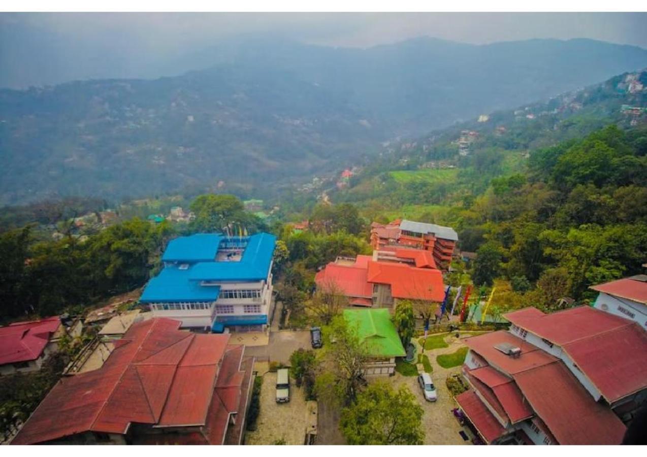 Jade Retreat Hotel