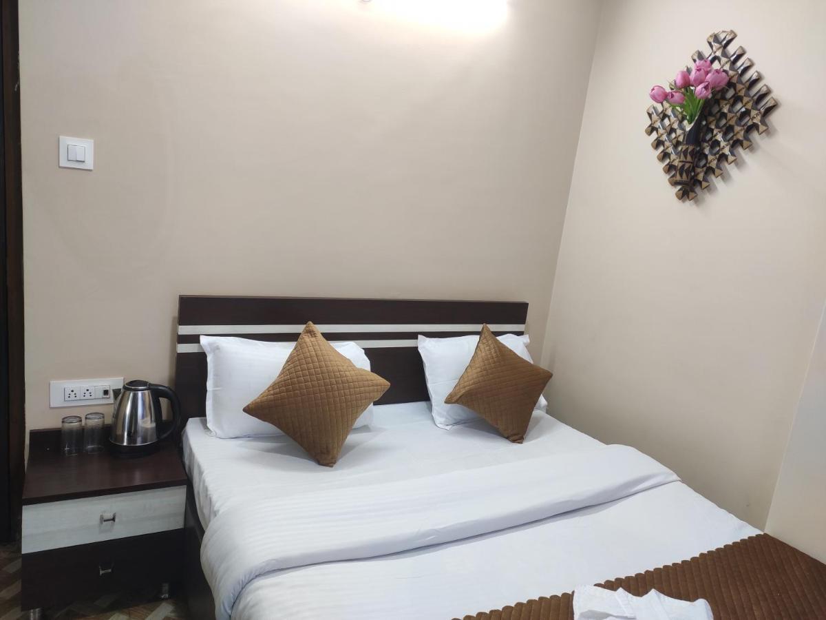 Shree Ganpati Hotel 3*