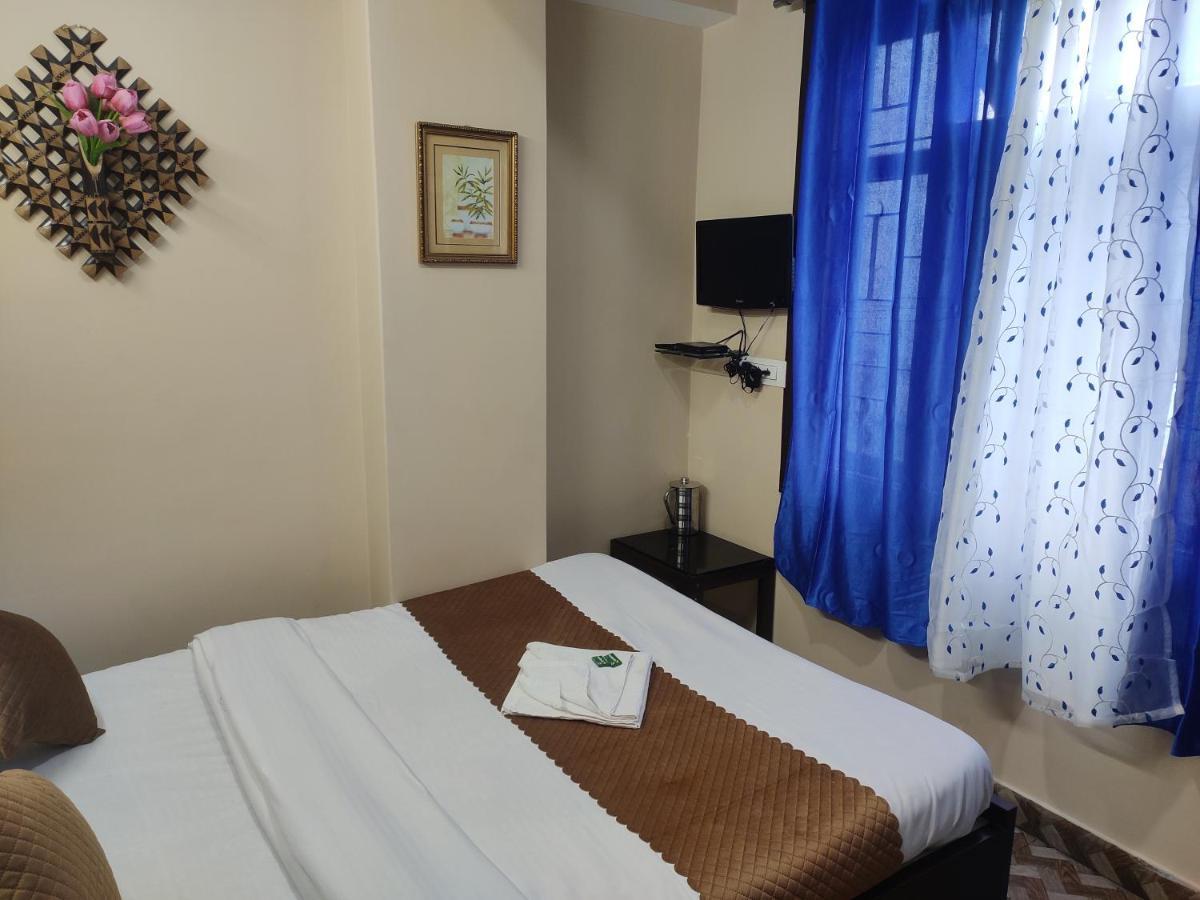 Shree Ganpati Hotel 3*