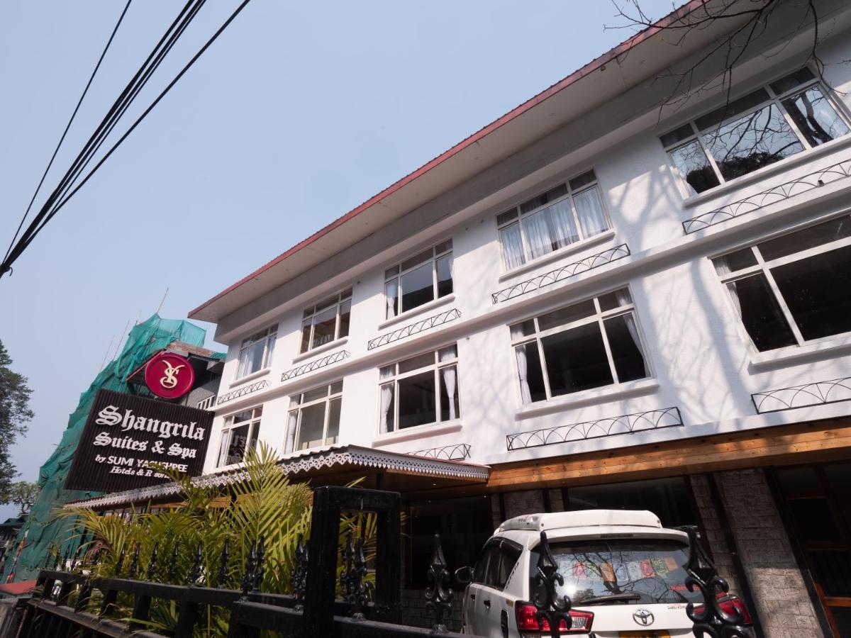 Hotel Shangri La 3*