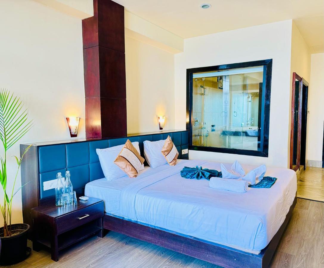Hotel Tara Palace And - On Mg Road Gangtok