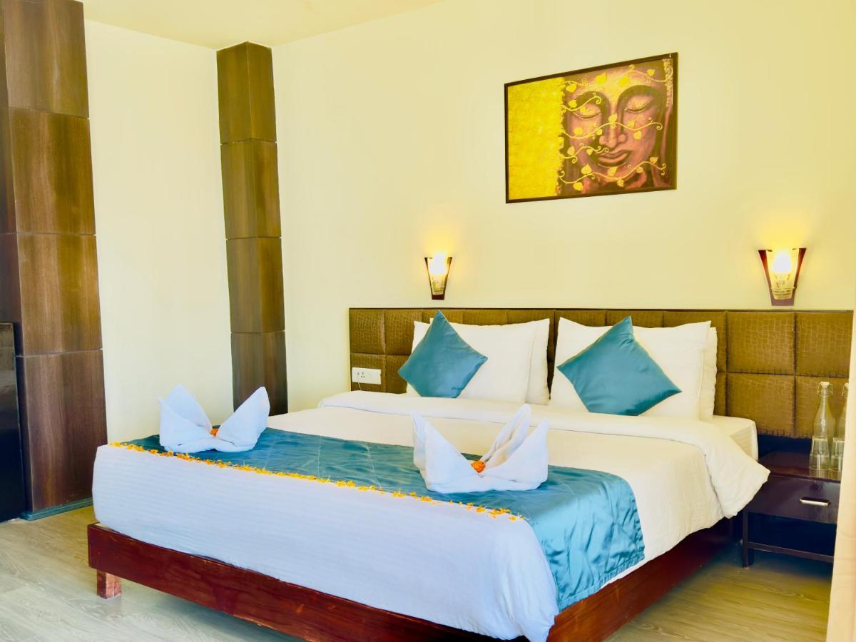 Tara Palace And - On Mg Road 4*