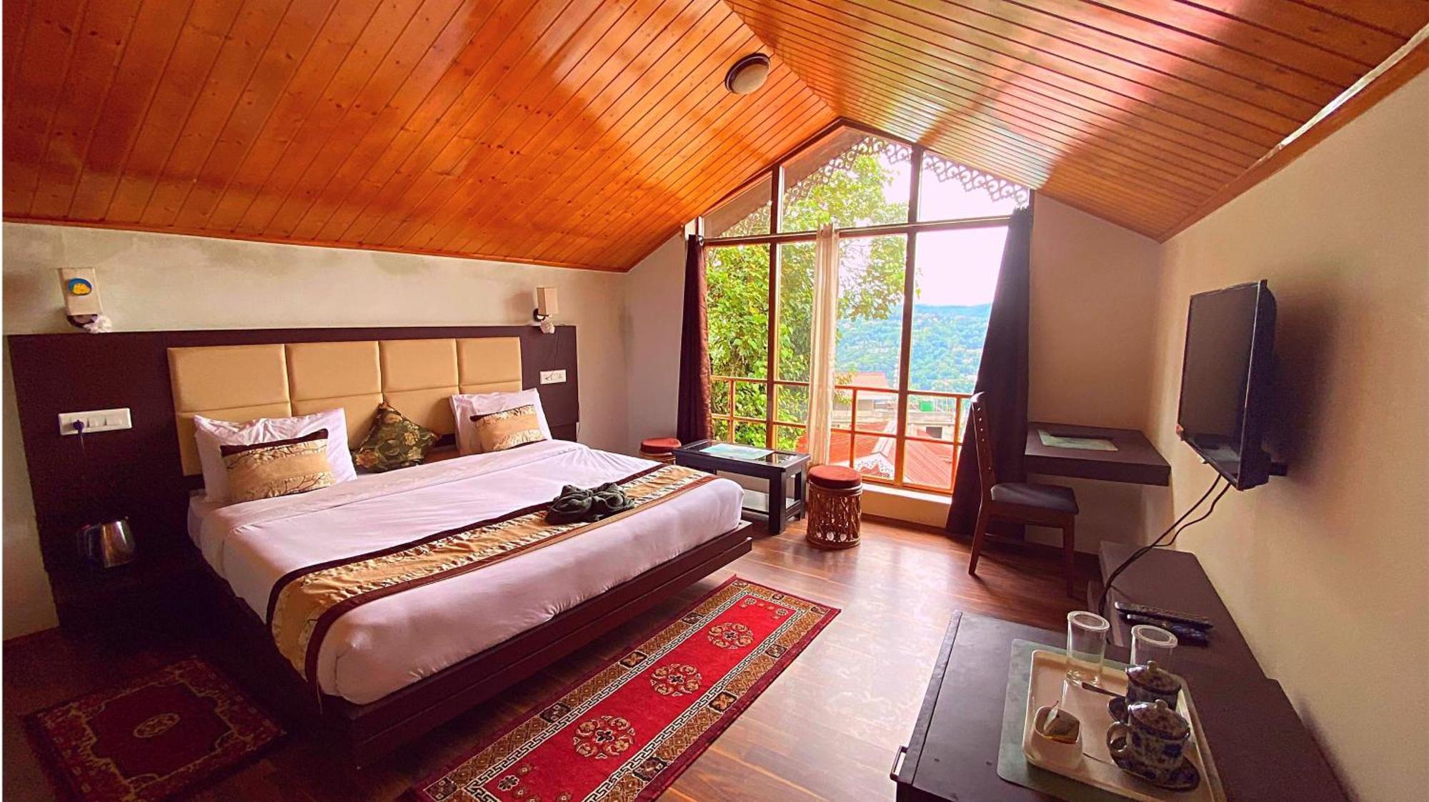 Backpackers Den Hostel *