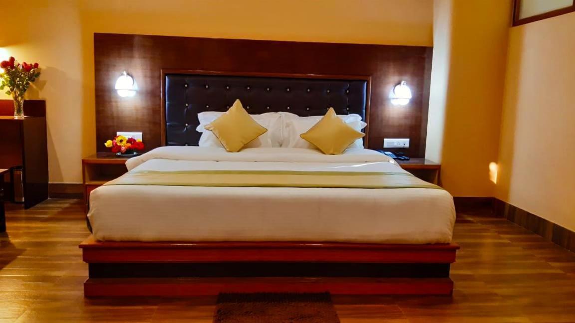 Yangkhyil Residency Hotel