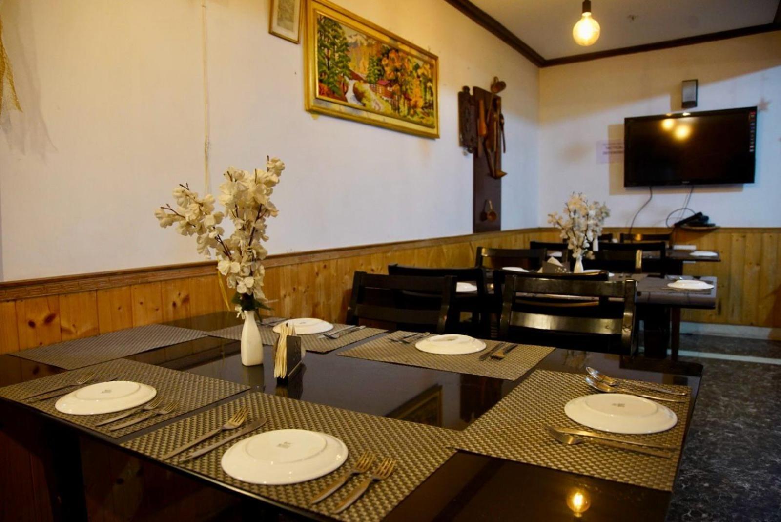 Backpackers Den Hostel