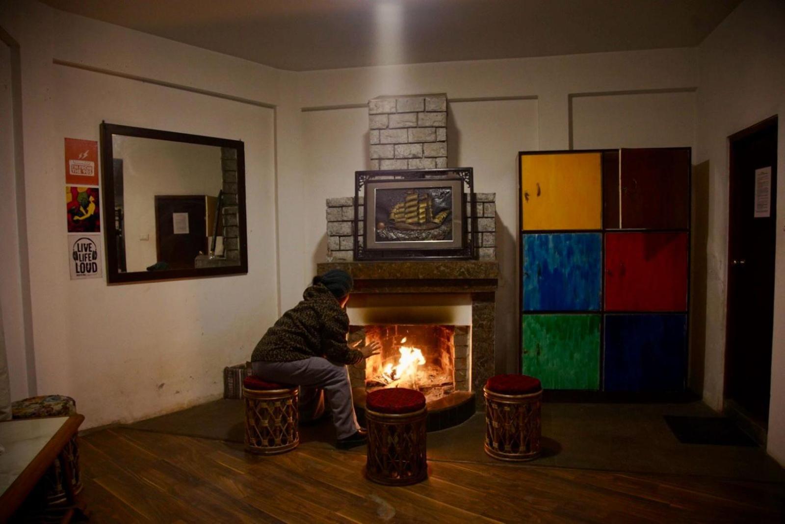 Backpackers Den Hostel *