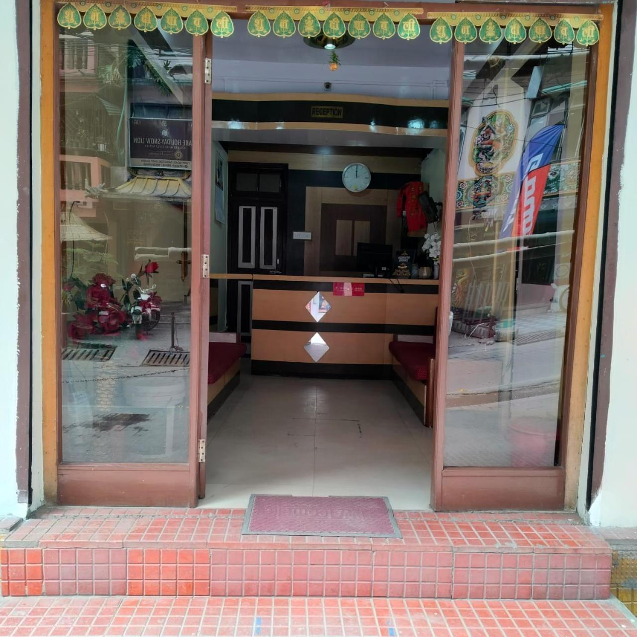 Tashi Norling Near Mall Road Gangtok