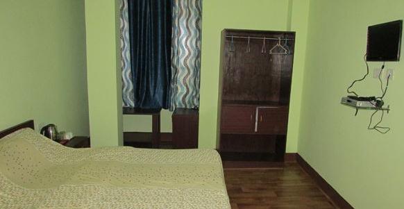 Hotel Dragon Inn 4*