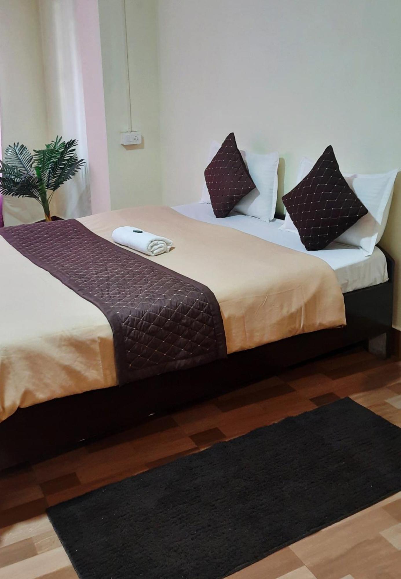Dzongkhala Hotel 2*