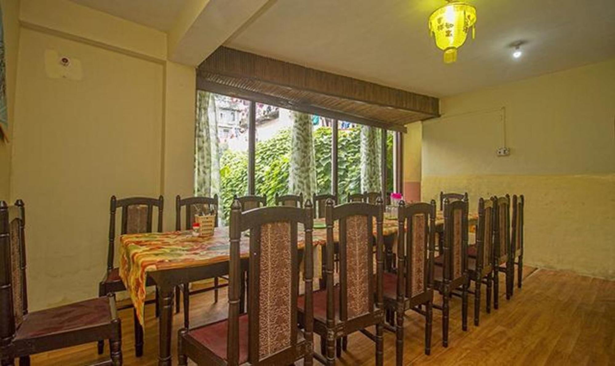 Hotel Fabhotel Siljong