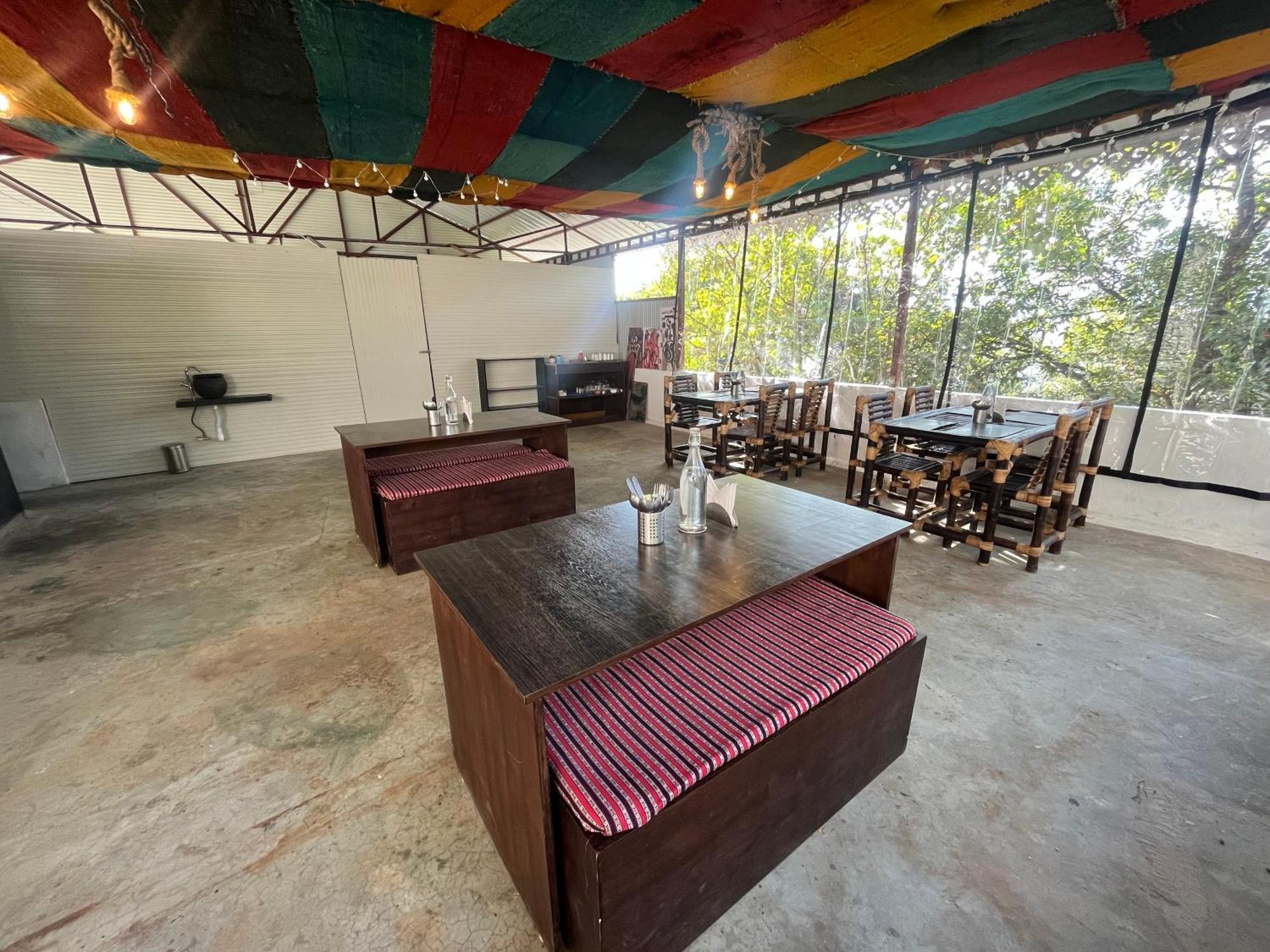 Zemu Hostel *