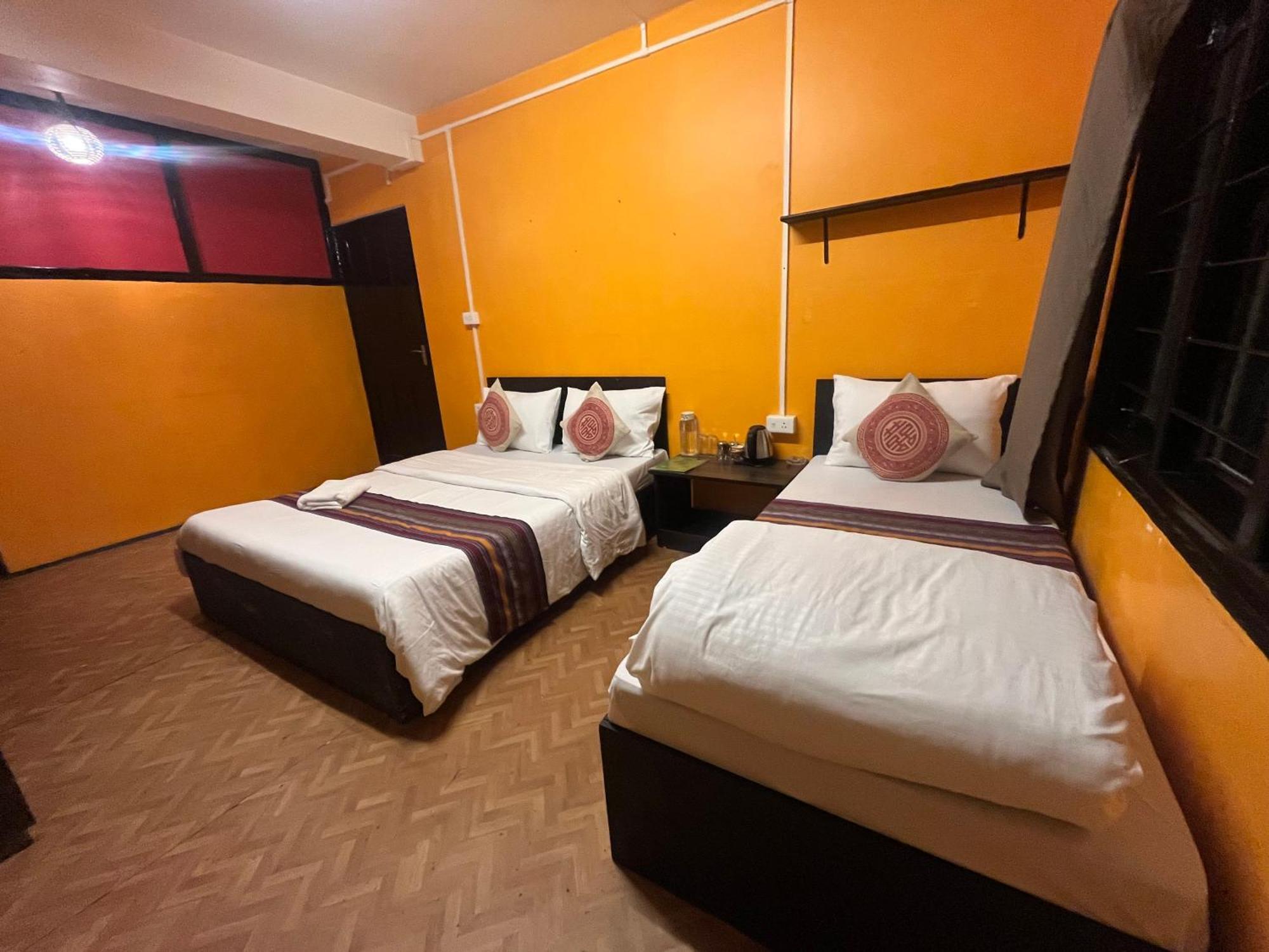 Hostel Zemu