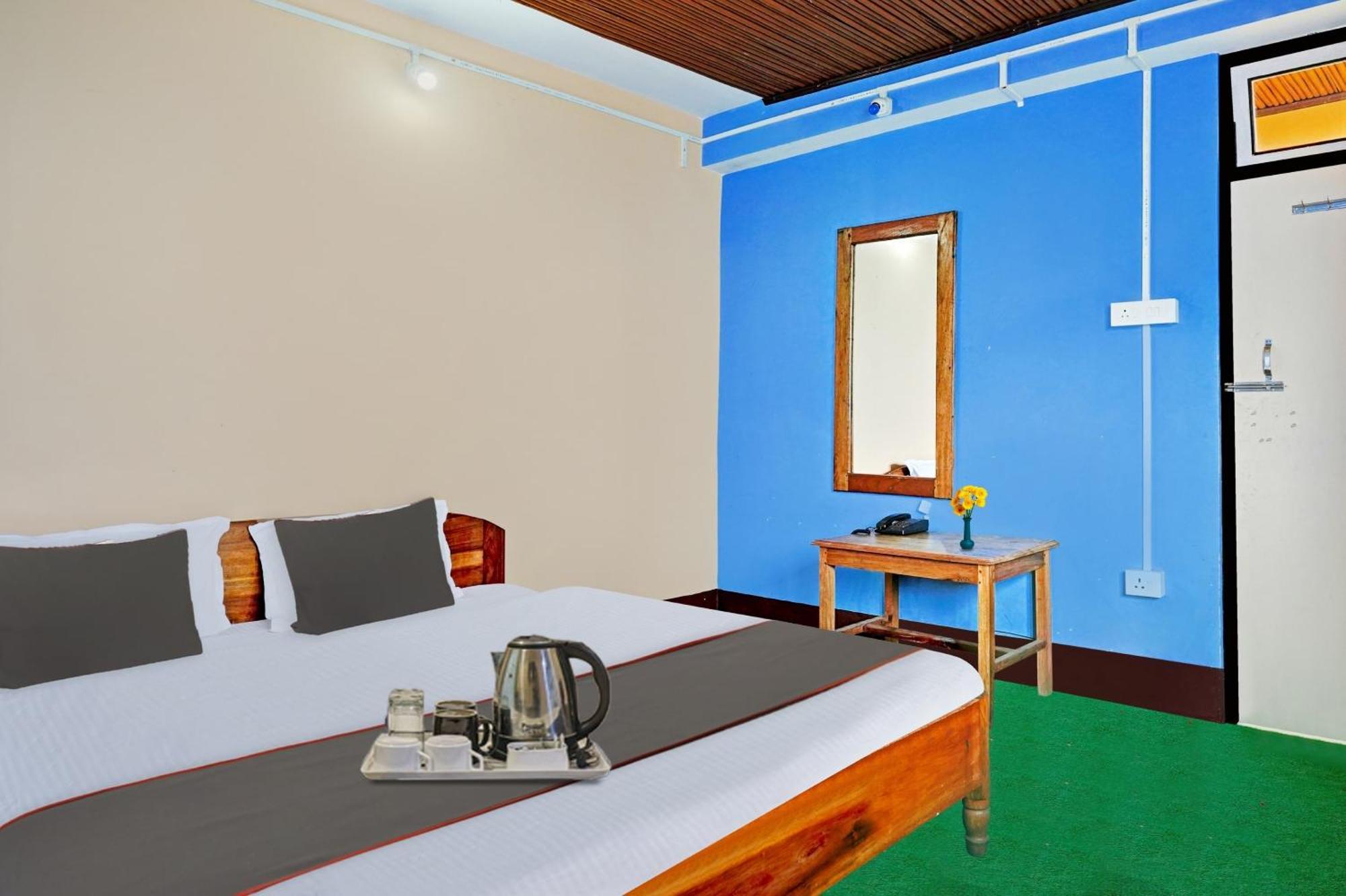 Hotel Capital O Basera 3*