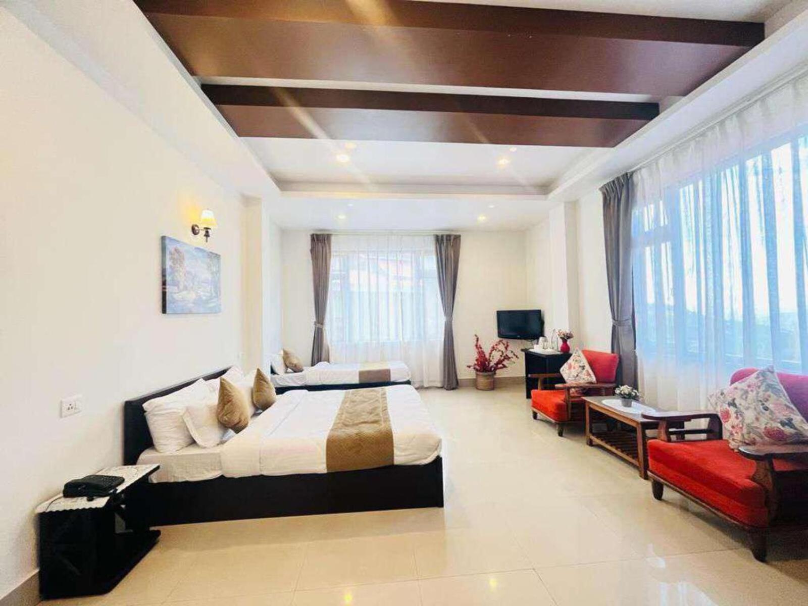 Maplewood & Resort 3*