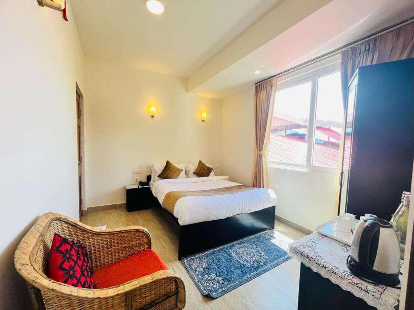 Maplewood & 3* Gangtok