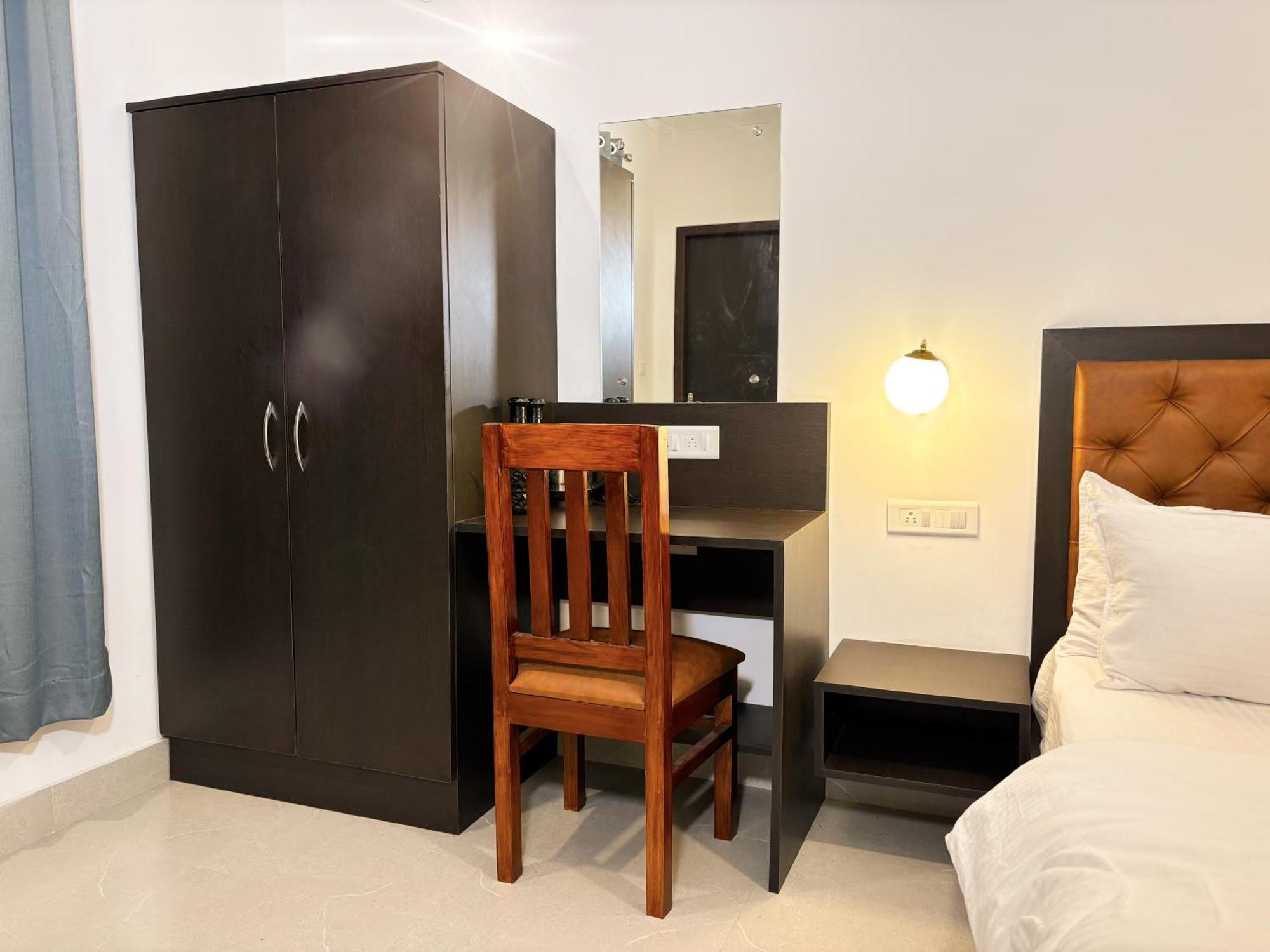 Sherabling Hotel