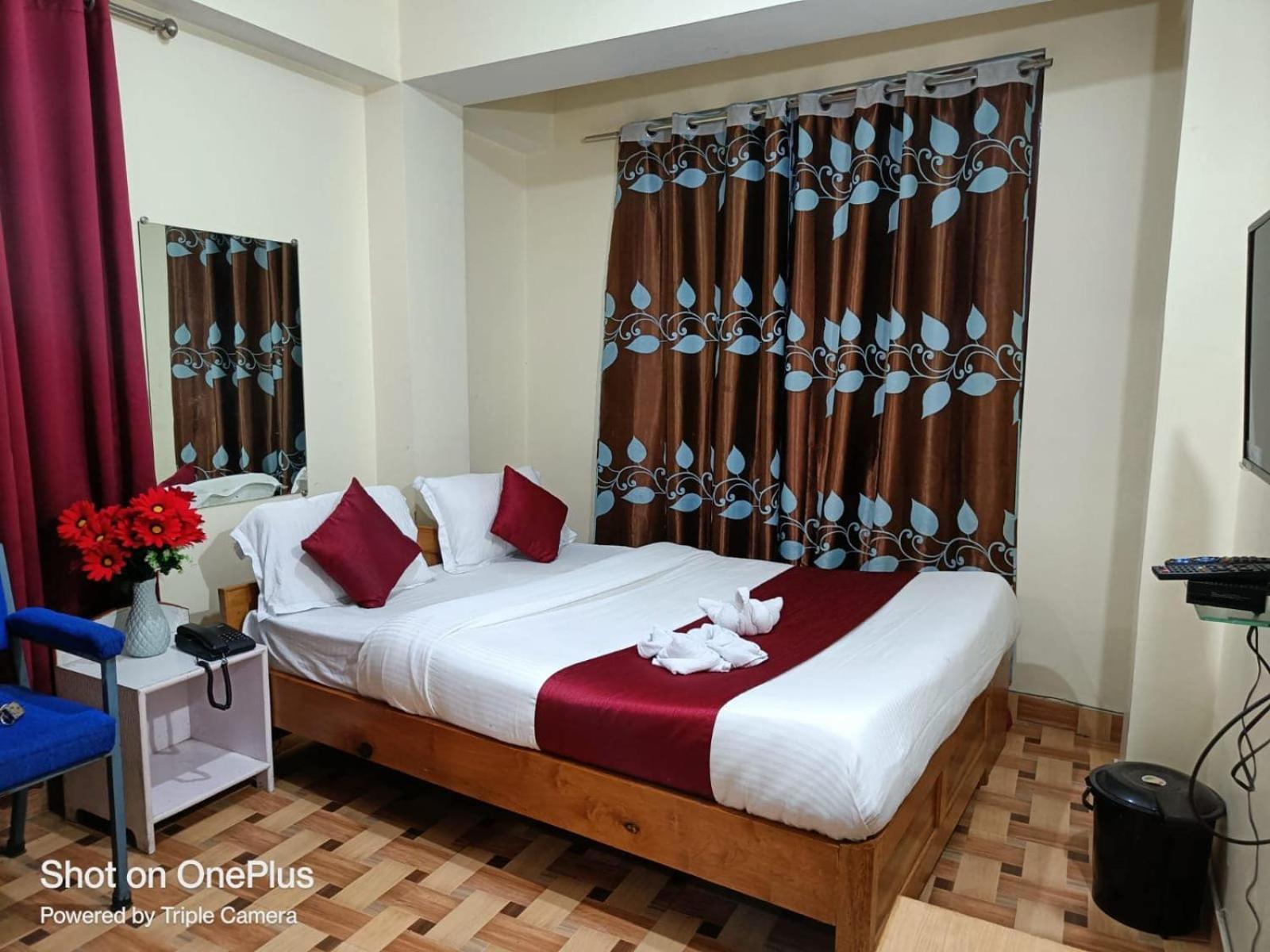 Hotel Pink Orchid