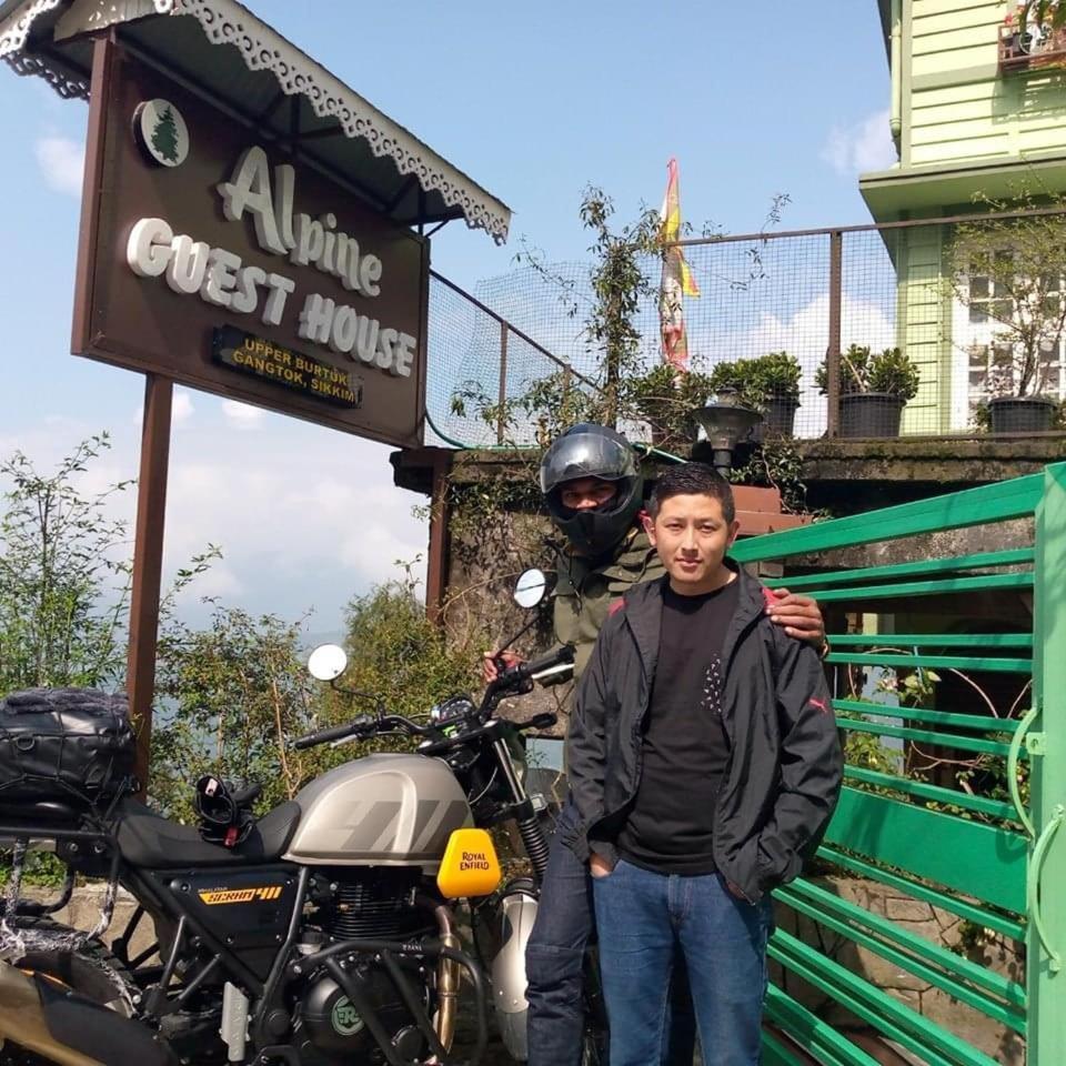 Alpine * Gangtok