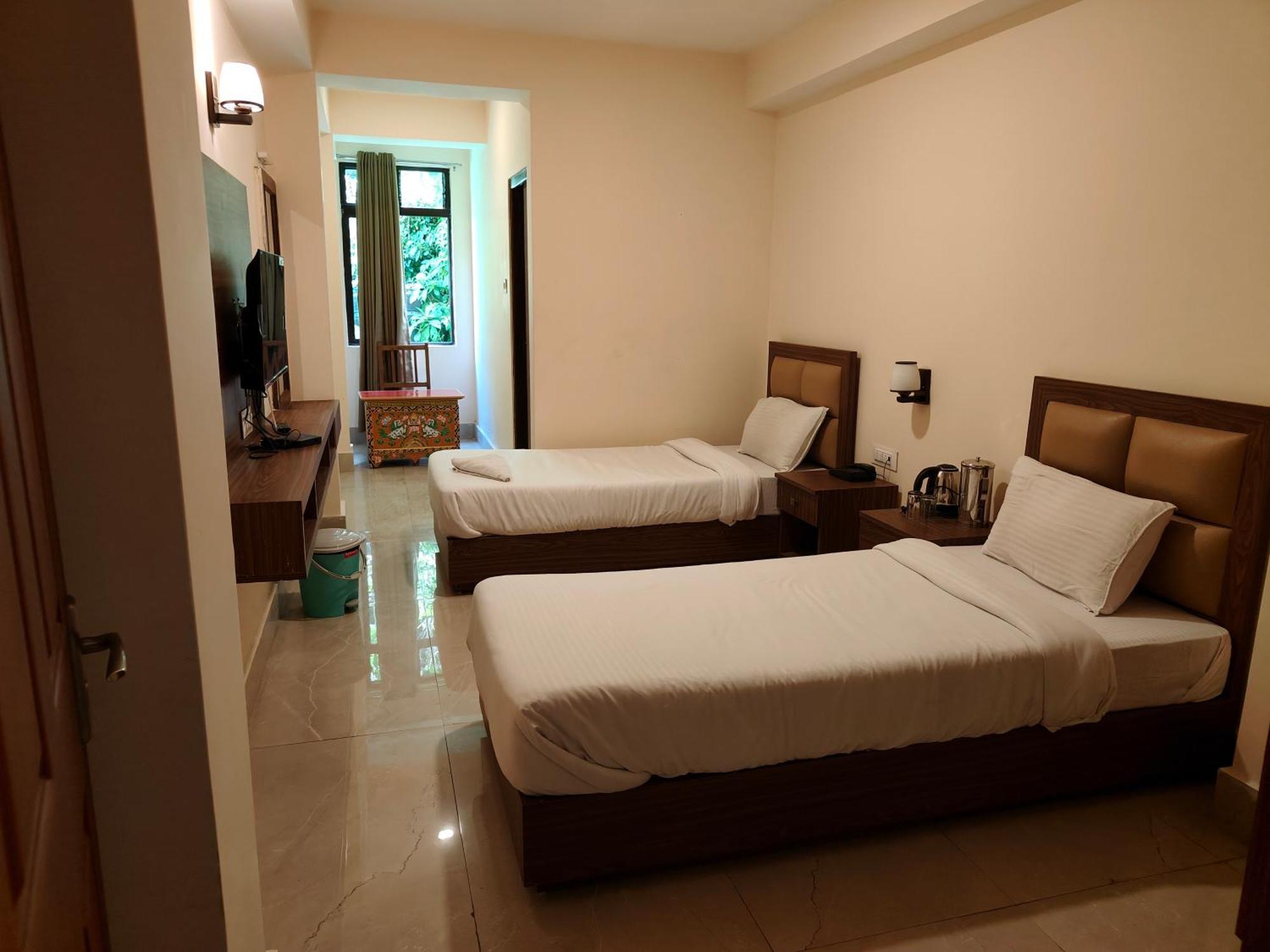 Yangkhyil Residency Hotel 3*