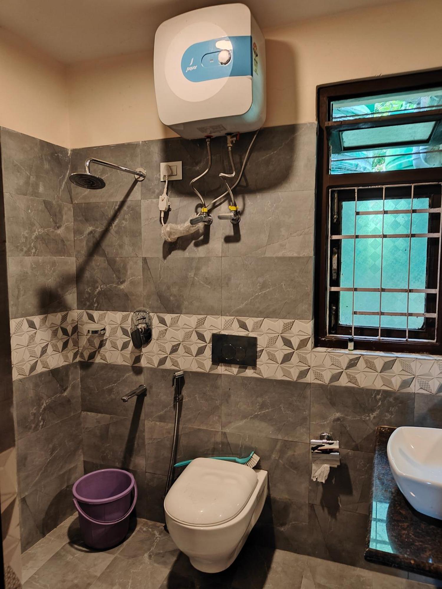 Hotel Yangkhyil Residency